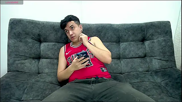 SlimLoves online show from 11-10-25, 11:26