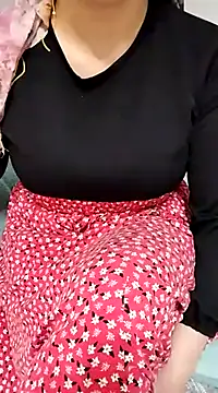 Snapshot of _Sahra_ chatting on 02-24-25, 03:20 Sahra online show from 02-24-25, 03:20