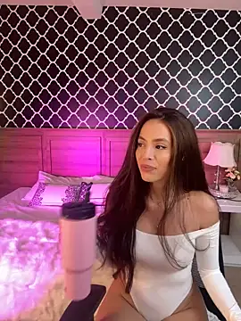 Snapshot of Amber_Rush_ chatting on 12-07-24, 12:41 Amber Rush online show from 12-07-24, 12:41