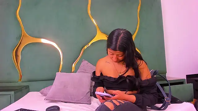 Snapshot of VaneLin18 chatting on 01-16-26, 10:03 VaneLin18 online show from 01-16-26, 10:03