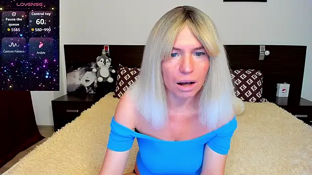 Hanna Becrett17 online show from 05-31-26, 05:26