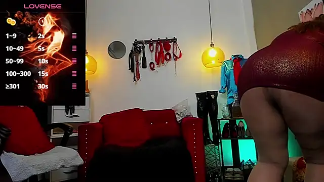 LiaTaylorr online show from 03-10-25, 12:37