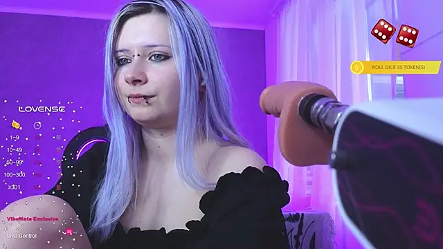 Snapshot of SpectraSirens chatting on 02-15-25, 09:27 SpectraSirens online show from 02-15-25, 09:27