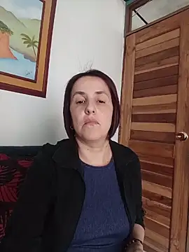 IsisBlake online show from 06-03-26, 05:40