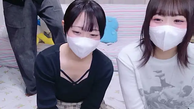 Mia--meow online show from 11-01-25, 11:56