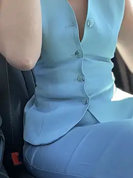 Crazy-Rosa online show from 04-02-26, 05:27