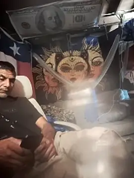 Gillygilly76 online show from 03-04-26, 04:57