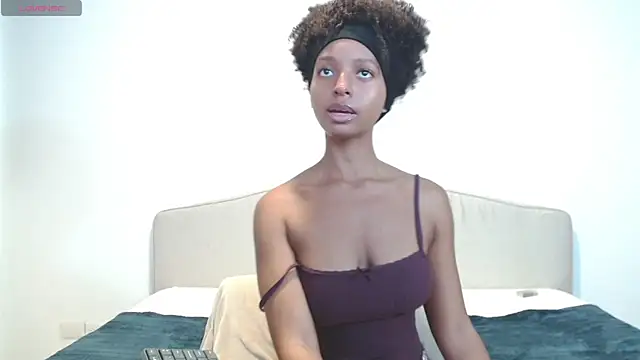 MelissaWaldorf online show from 07-17-26, 03:24