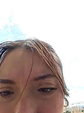 Snapshot of valery_mora chatting on 03-21-25, 04:18 valery mora online show from 03-21-25, 04:18