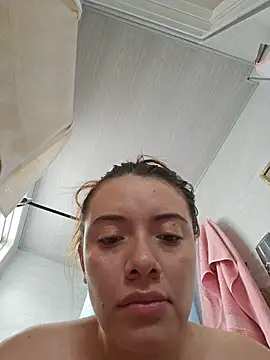 Snapshot of valery_mora chatting on 10-20-25, 04:18 valery mora online show from 10-20-25, 04:18
