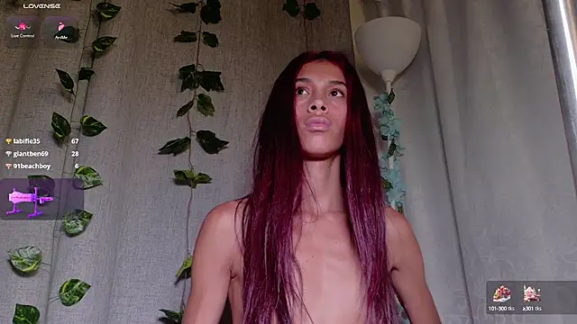 Iamkarlaa doll online show from 01-27-25, 10:06