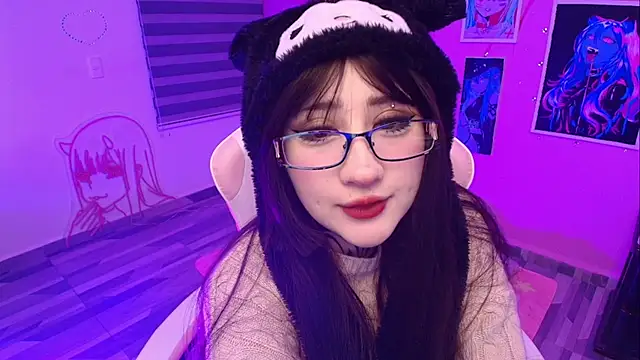 Miwa violet online show from 05-27-26, 03:47