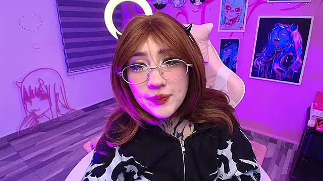 Miwa violet online show from 06-15-26, 11:40