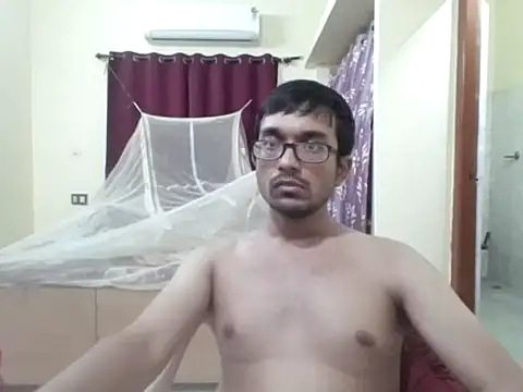 Snapshot of THE_NAKED_BOY chatting on 09-24-25, 03:26 THE NAKED BOY online show from 09-24-25, 03:26