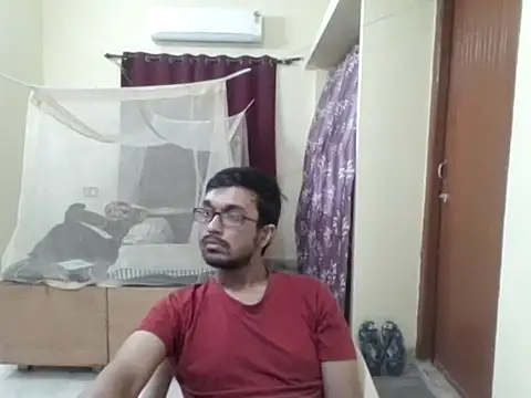 Snapshot of THE_NAKED_BOY chatting on 03-20-26, 10:36 THE NAKED BOY online show from 03-20-26, 10:36