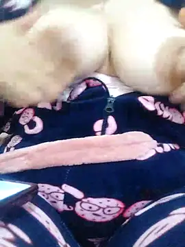 Snapshot of Diana-sexy chatting on 03-03-25, 01:10 Diana-sexy online show from 03-03-25, 01:10