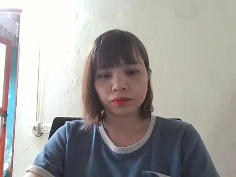 Angela-Eira online show from 10-17-25, 09:12