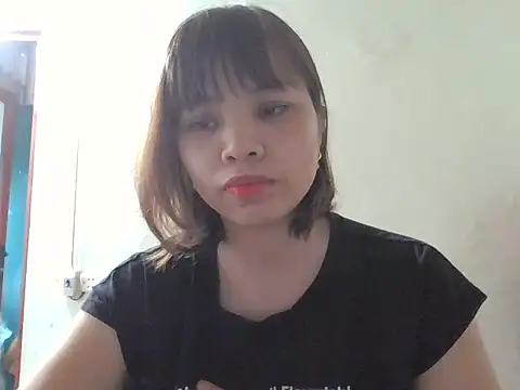 Angela-Eira online show from 10-22-25, 08:47