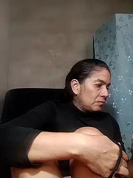 Dakary hot online show from 04-14-26, 09:32