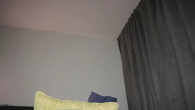 Snapshot of MazzyDoll chatting on 01-27-25, 07:56 MazzyDoll online show from 01-27-25, 07:56