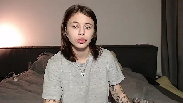 Snapshot of MazzyDoll chatting on 03-12-25, 09:23 MazzyDoll online show from 03-12-25, 09:23