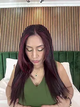 MonicaMoret online show from 04-18-26, 12:20