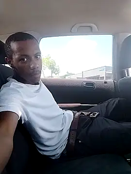 Snapshot of bobzerr chatting on 02-10-26, 10:30 bobzerr online show from 02-10-26, 10:30