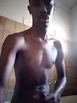 Snapshot of bobzerr chatting on 03-08-26, 02:54 bobzerr online show from 03-08-26, 02:54