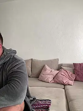 Snapshot of belle98 chatting on 03-20-25, 02:42 belle98 online show from 03-20-25, 02:42