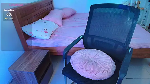 Baby Claraa online show from 07-14-26, 05:34