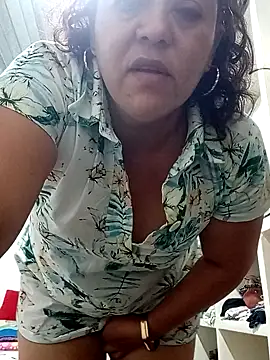 Snapshot of Fulopp15 chatting on 12-19-24, 10:24 Fulopp15 online show from 12-19-24, 10:24