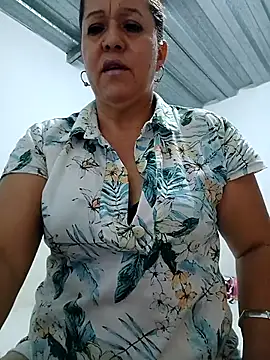 Snapshot of Fulopp15 chatting on 03-17-25, 01:08 Fulopp15 online show from 03-17-25, 01:08