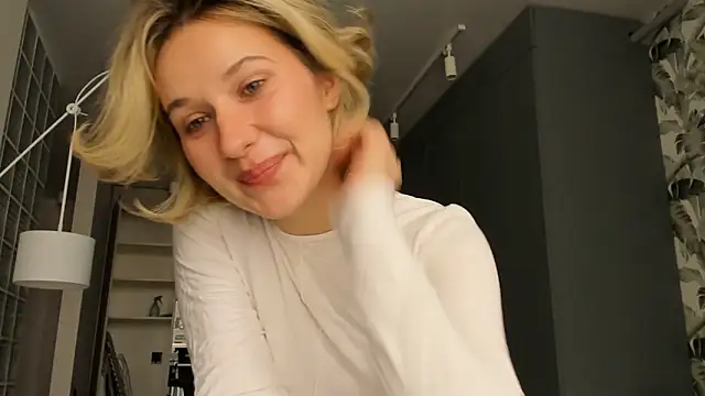 Lilith lutherlow online show from 01-10-26, 01:13