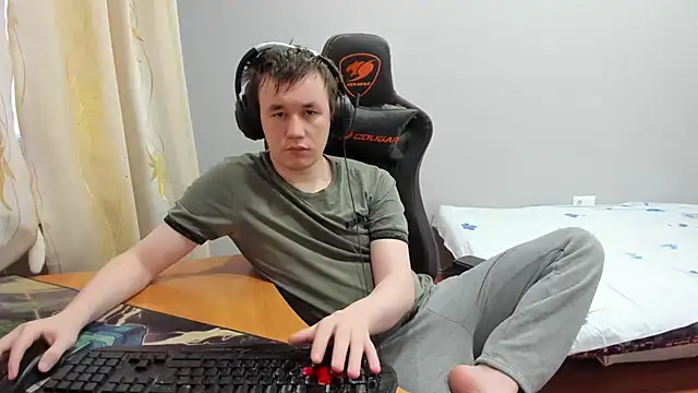 iliaskrislove online show from 01-08-26, 11:56