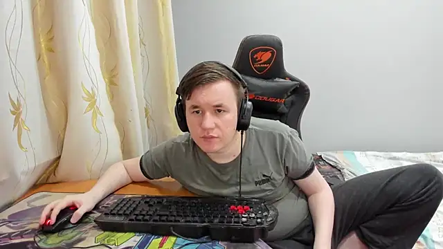 iliaskrislove online show from 06-08-26, 10:32