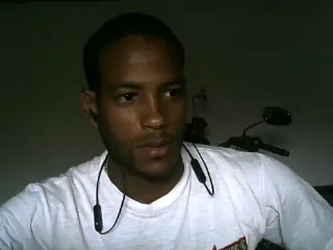 Snapshot of michel_sc chatting on 05-24-26, 10:53 michel sc online show from 05-24-26, 10:53