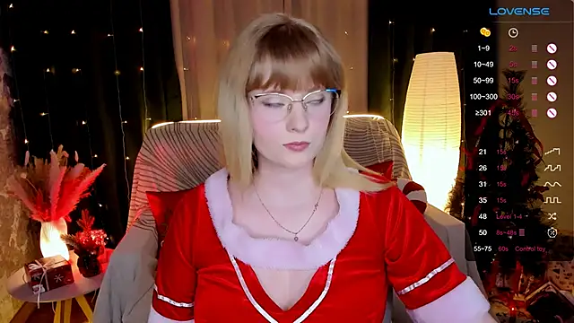 Aemilia  online show from 12-23-25, 02:20