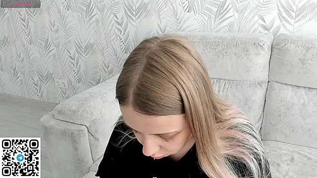 Alice Halle online show from 06-09-26, 10:16