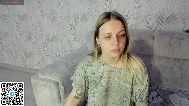 Alice Halle online show from 07-19-26, 08:34