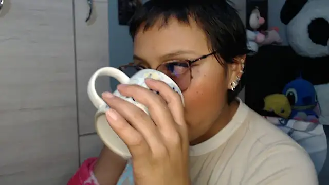 SWEETT CORY online show from 01-14-26, 05:35