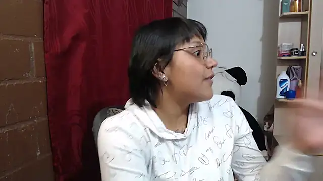 SWEETT CORY online show from 04-06-26, 02:42