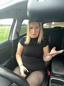 Rebeccaxxx online show from 11-05-25, 02:17