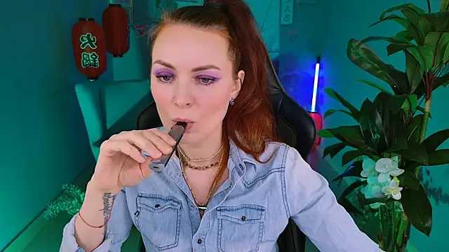 VandaRossi online show from 01-24-25, 08:13