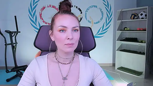 VandaRossi online show from 01-26-25, 11:17