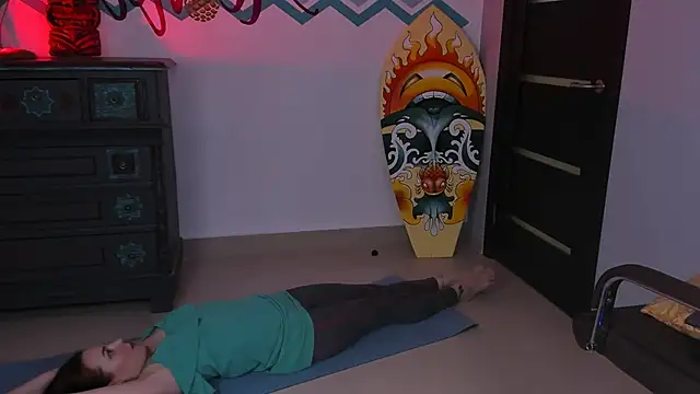 VandaRossi online show from 02-19-25, 12:00