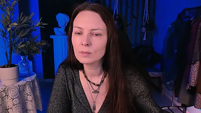 VandaRossi online show from 10-18-25, 10:05