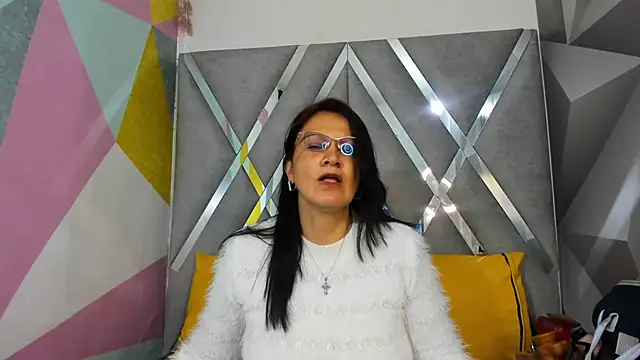 Mulan sexy01 online show from 11-03-25, 07:48