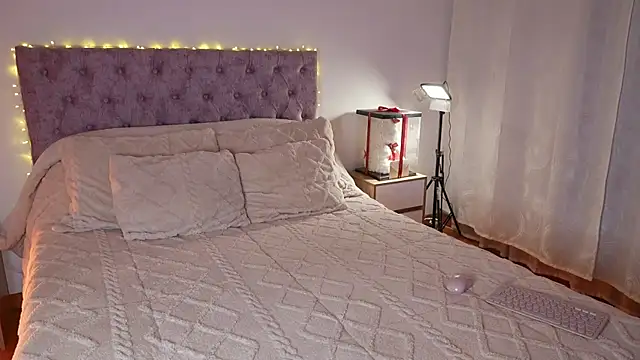 samantha evans2 online show from 04-07-26, 02:45