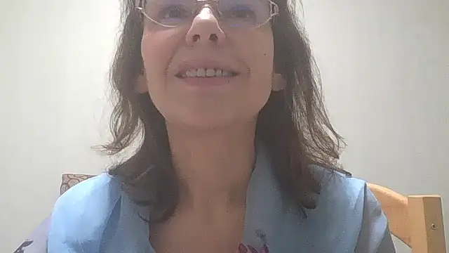 HollyJewel online show from 12-23-24, 08:36