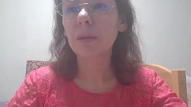 HollyJewel online show from 02-21-25, 05:53